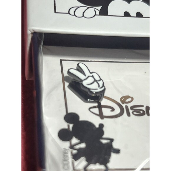 Disney Keep Collective Mickey Hand Charm Minnie Mickey Disney Retired NEW IN BOX - Picture 1 of 4
